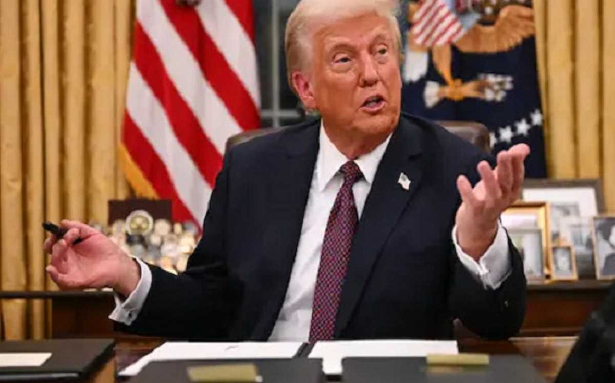 अमेरिका में चार देशों के लाखों प्रवासियों को हासिल कानूनी सुरक्षा रद्द, ट्रंप का आदेश